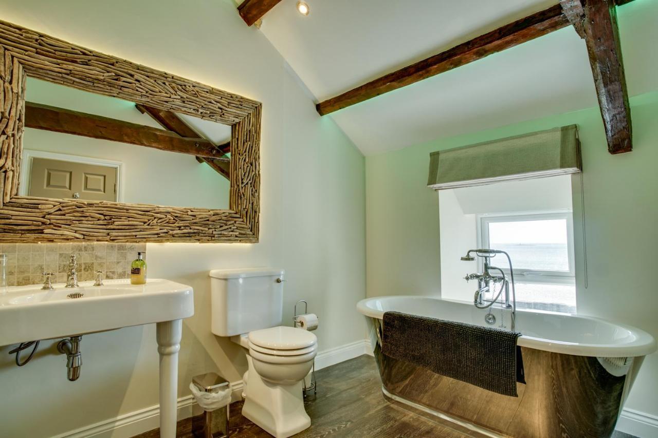 Shore Hotel Port Saint Mary Εξωτερικό φωτογραφία